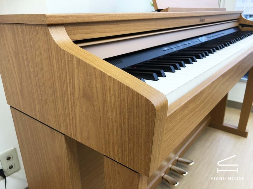 ROLAND HP-504 LW - Ảnh 3