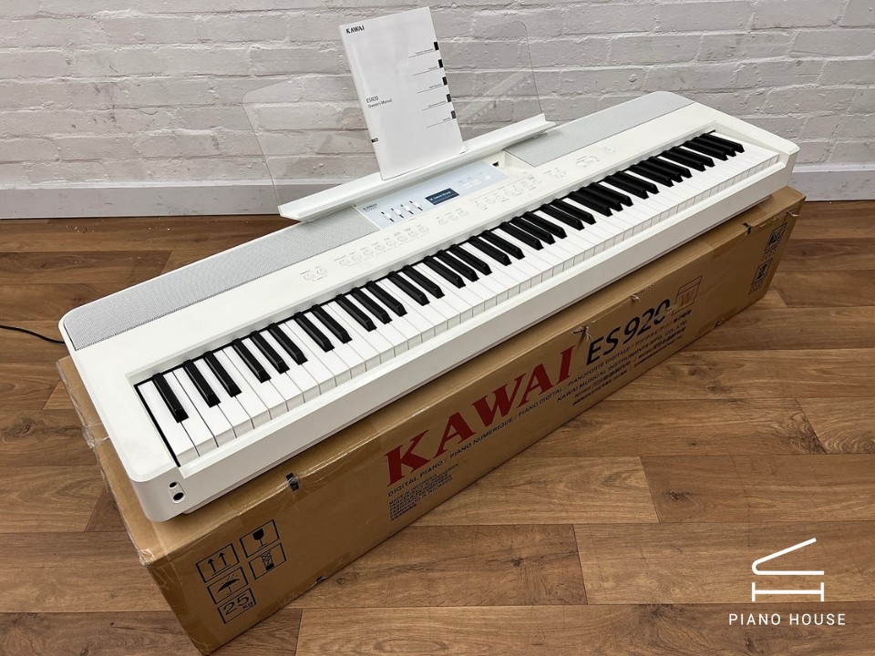 KAWAI ES920 WH (USED)